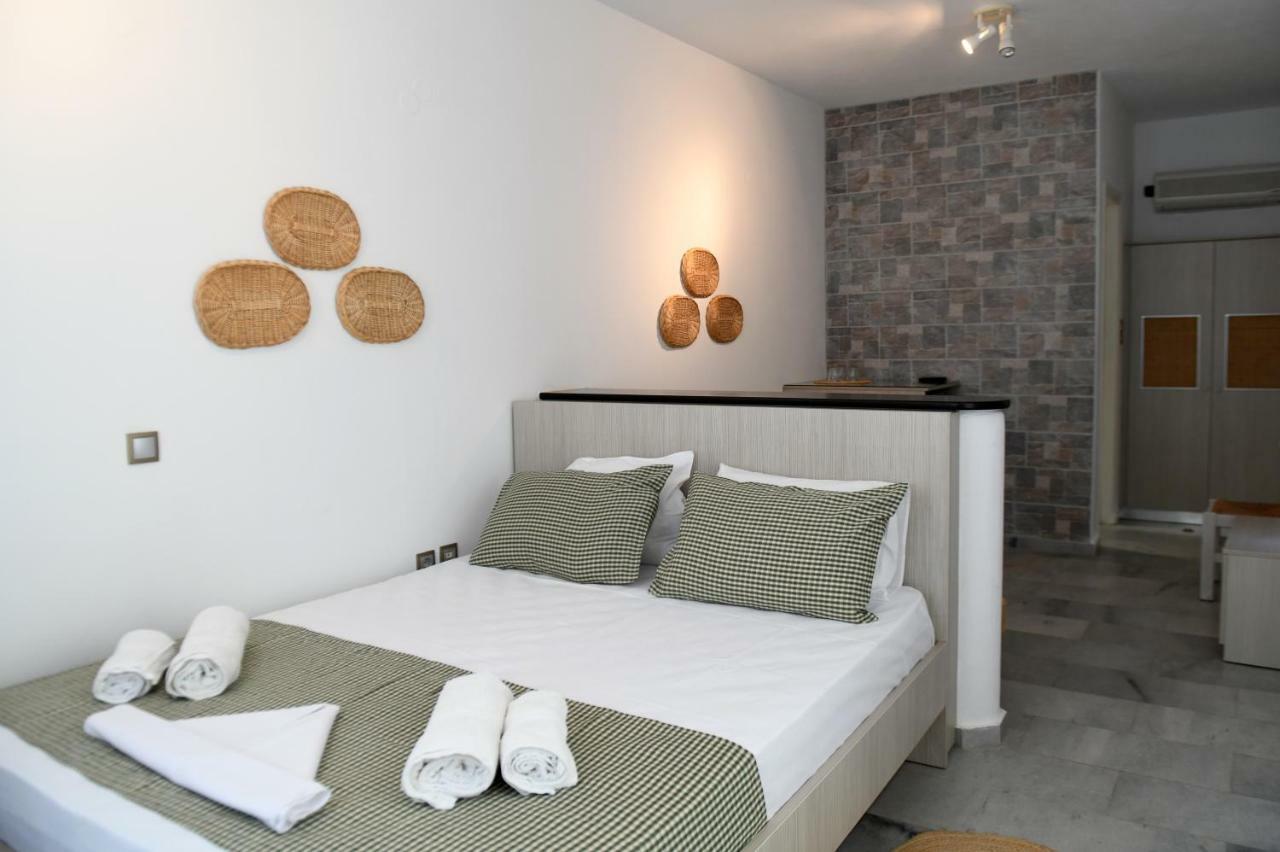 Dryades Family Hotel Дріос Екстер'єр фото