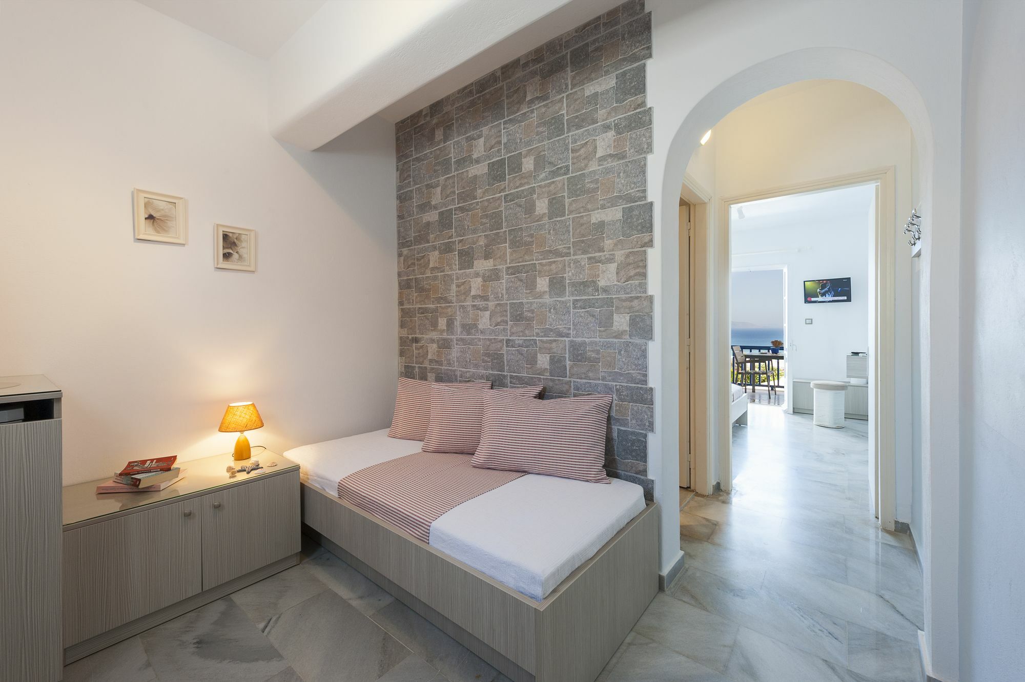 Dryades Family Hotel Дріос Екстер'єр фото
