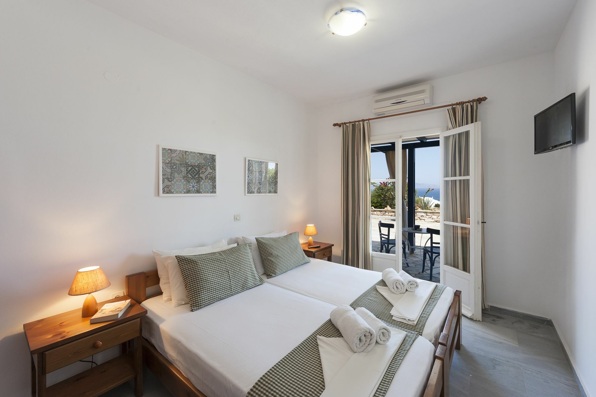 Dryades Family Hotel Дріос Екстер'єр фото